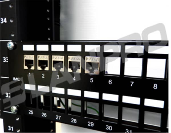 Patch Panel Modular, Categoria 6. Marca Lanpro.